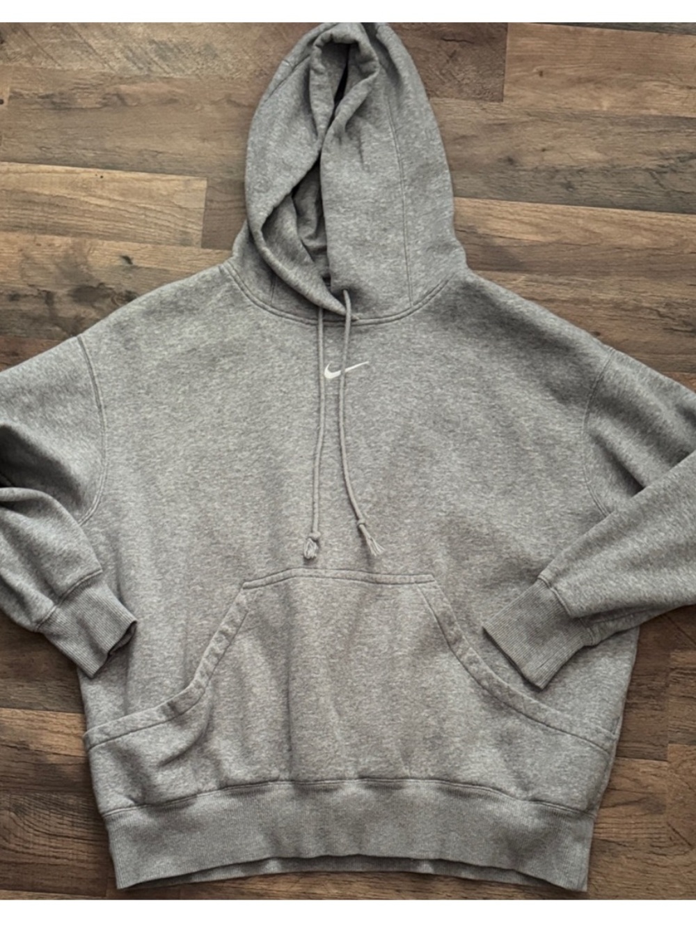 Nike Gray Crewneck Pullover Sweatshirt